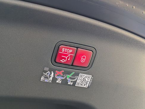 New 2026 Mercedes-Benz AMG GT 53 image 13