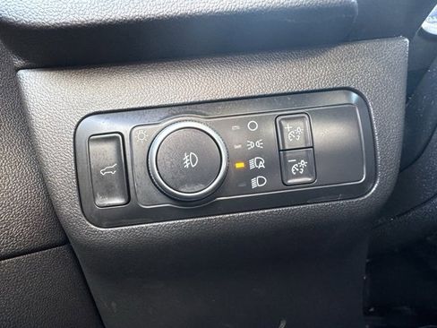 Used 2020 Ford Escape Titanium w/ Titanium Premium Package 2.0 image 31