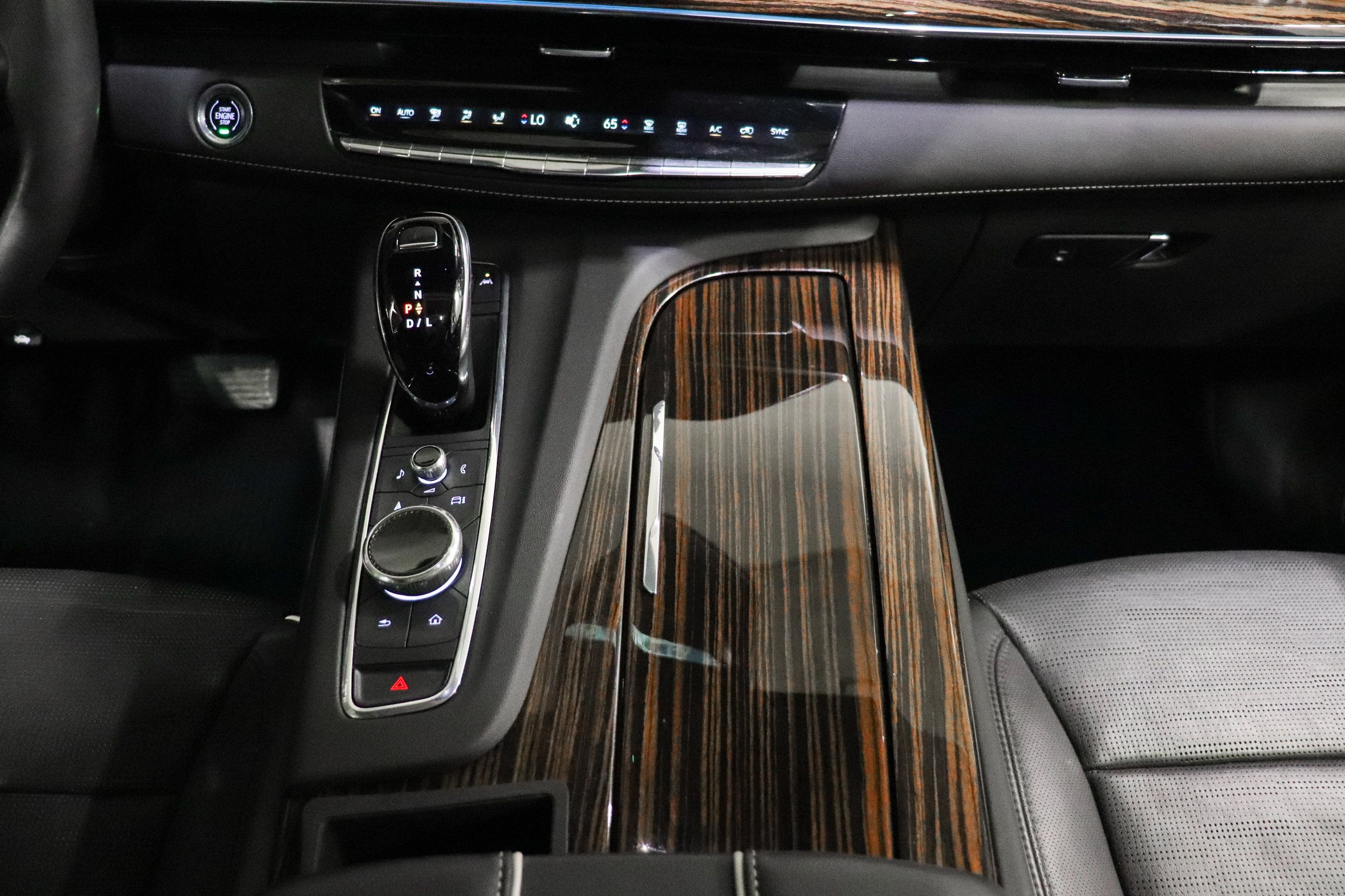 Used 2023 Cadillac Escalade Premium Luxury w/ LPO, Floor Liner Package AWD/4WD image 29