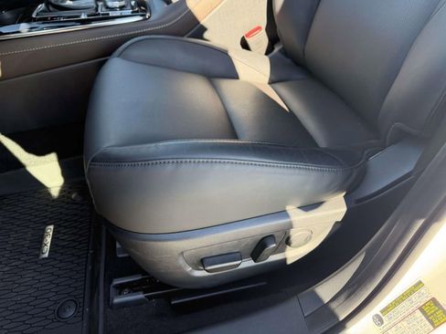 Used 2025 MAZDA CX-30 2.5 Turbo w/ Premium Plus Pkg image 18