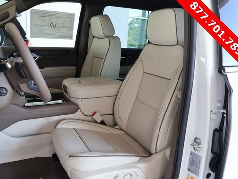 New 2026 GMC Yukon XL Denali image 13