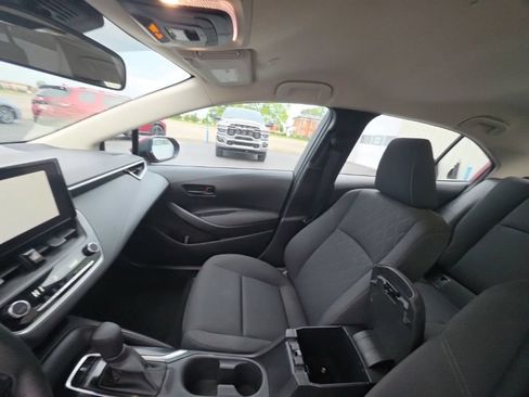 Used 2023 Toyota Corolla LE FWD image 23