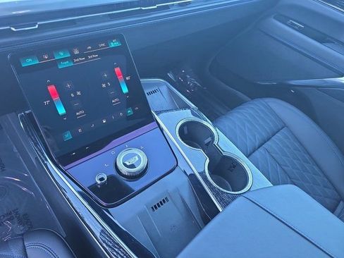 Used 2026 Cadillac Escalade IQL Sport 1 w/ LPO, ONYX Package image 27