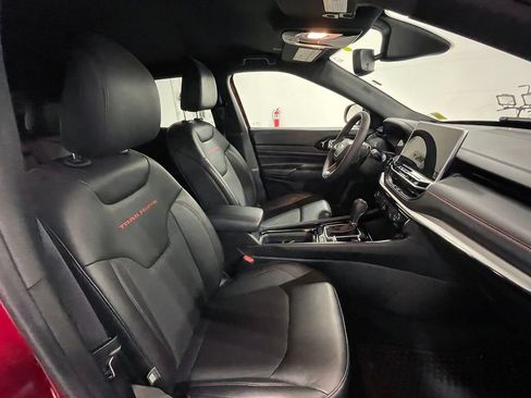 Used 2026 Jeep Compass Trailhawk AWD/4WD image 27