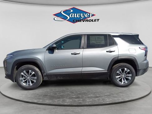 New 2026 Chevrolet Equinox LT w/ Convenience Package II AWD/4WD image 2