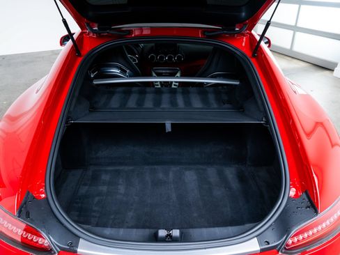 Used 2017 Mercedes-Benz AMG GT S w/ Exclusive Interior Package image 10