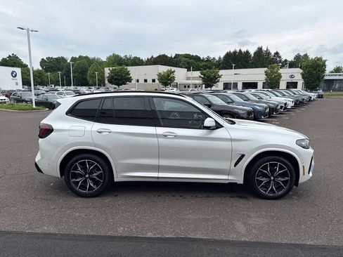 Used 2024 BMW X3 xDrive30i w/ Premium Package w/ZPA AWD/4WD image 6