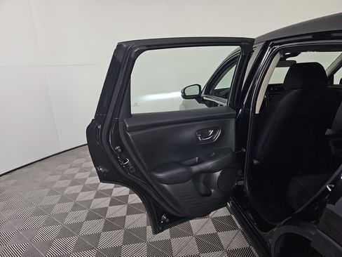 Certified 2024 Honda HR-V LX image 20
