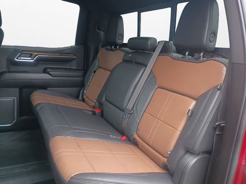 Used 2023 Chevrolet Silverado 1500 High Country w/ Technology Package image 22