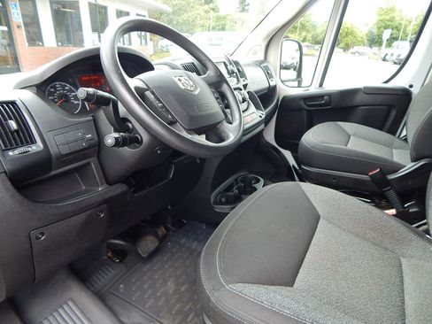 Used 2018 RAM ProMaster 1500 FWD image 2