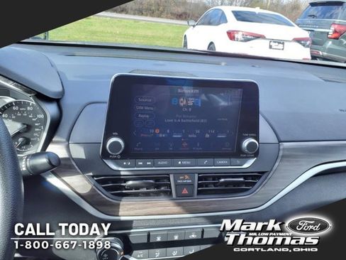 Used 2023 Nissan Altima 2.5 SV image 19