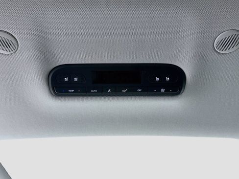 New 2026 Hyundai Palisade SEL Premium FWD image 18