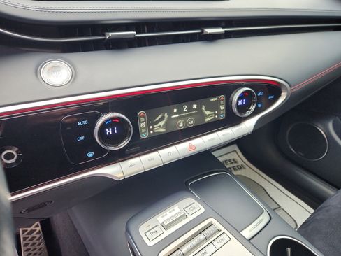 Used 2022 Genesis GV70 3.5T Sport w/ Sport Prestige Package image 34