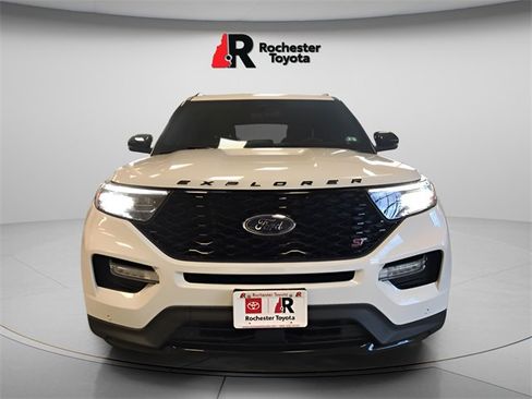 Used 2024 Ford Explorer ST w/ Equipment Group 401A image 11