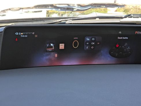 Certified 2025 Lincoln Navigator Reserve image 33