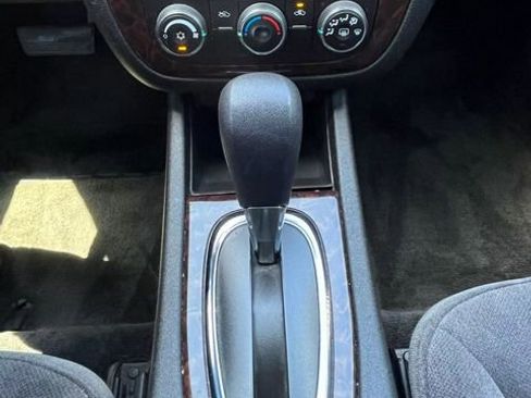 Used 2012 Chevrolet Impala LS image 22