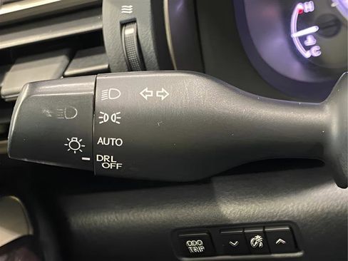 Used 2015 Lexus RC 350 AWD w/ Navigation System Package image 18