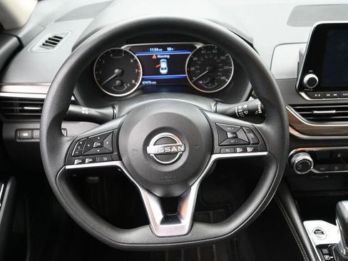 Used 2023 Nissan Altima 2.5 SV image 20