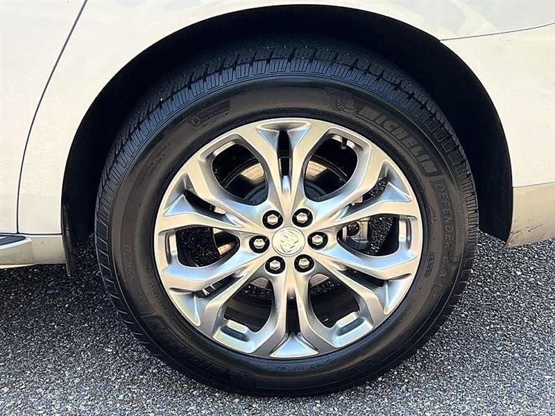 Used 2019 Buick Enclave Avenir w/ Avenir Technology Package FWD image 47