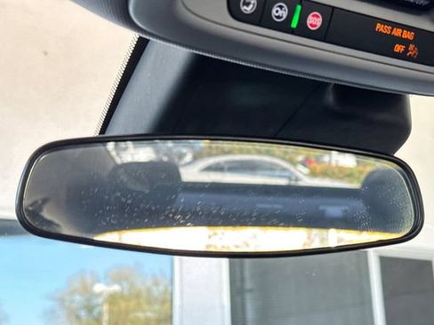 Used 2024 Chevrolet Malibu LT FWD image 25