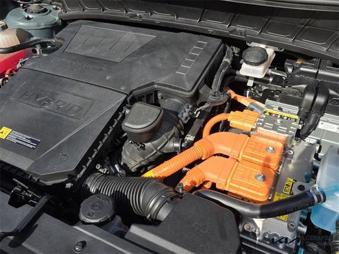 Certified 2023 Kia Niro SX Touring image 22