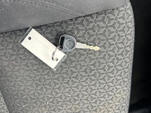 Used 2008 Pontiac G6 Sedan w/ Sport Package image 30