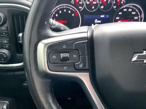 Certified 2022 Chevrolet Silverado 1500 LT Trail Boss w/ Convenience Package II image 22