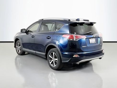 Used 2017 Toyota RAV4 XLE image 5