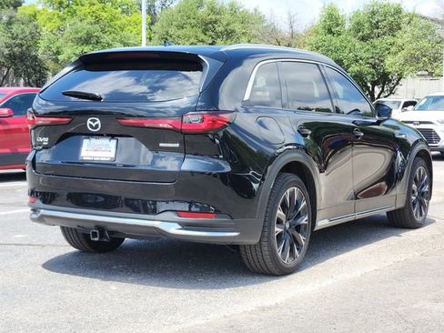Used 2024 MAZDA CX-90 Plug-In Hybrid w/ Premium Pkg AWD/4WD image 4