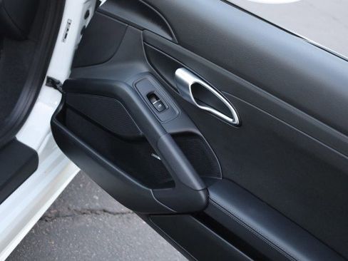 Used 2024 Porsche 718 Boxster S RWD image 46