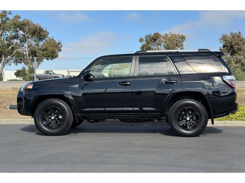 Certified 2023 Toyota 4Runner SR5 RWD image 7