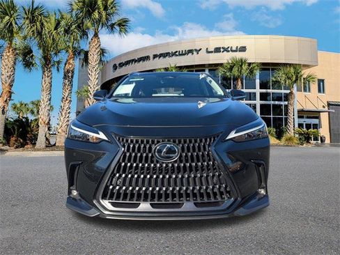 Certified 2025 Lexus NX 250 FWD w/ Accessory Package (Z1) image 8