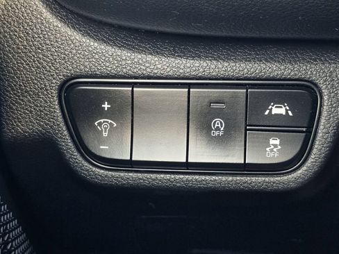 Used 2021 Kia Seltos S FWD image 23