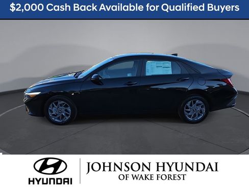 New 2026 Hyundai Elantra Blue image 17