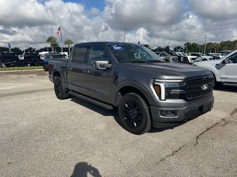 Used 2025 Ford F150 Lariat w/ Equipment Group 501A Mid AWD/4WD image 3
