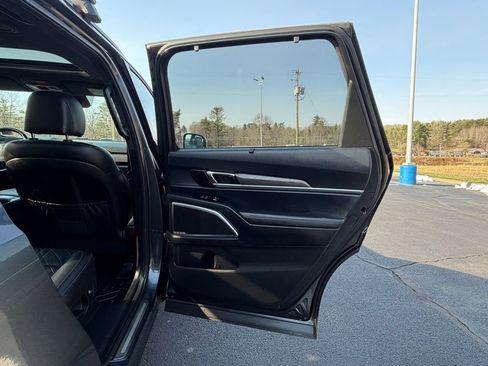 Used 2023 Kia Telluride SX Prestige X-Line AWD/4WD image 37