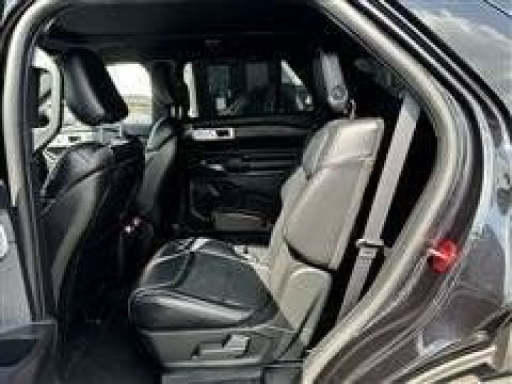 Used 2020 Ford Explorer ST w/ ST Street Pack AWD/4WD image 16