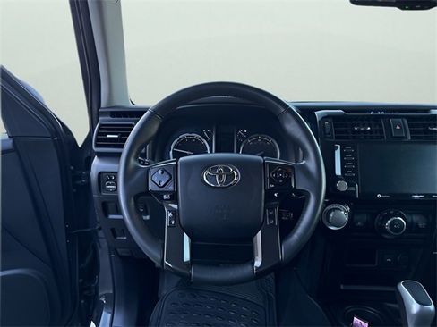 Used 2024 Toyota 4Runner TRD Off-Road image 12