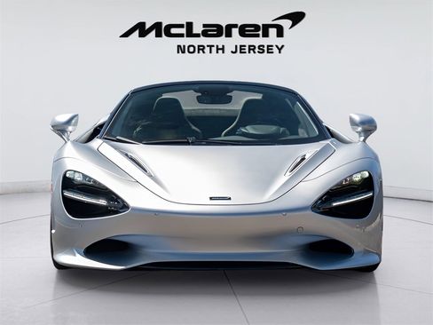 New 2025 McLaren 750S Spider image 5