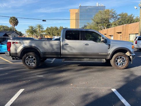 Used 2020 Ford F350 Lariat w/ Lariat Ultimate Package image 4