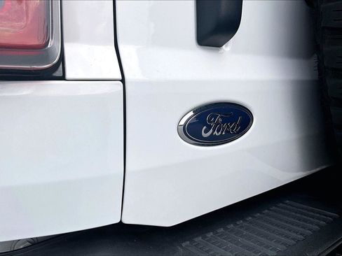 Used 2021 Ford Bronco Badlands image 18