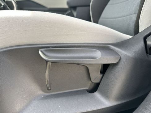 New 2026 Volkswagen Taos S image 13