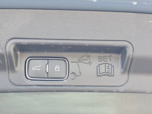 Certified 2025 Ford Explorer Active w/ Active Comfort Package image 47