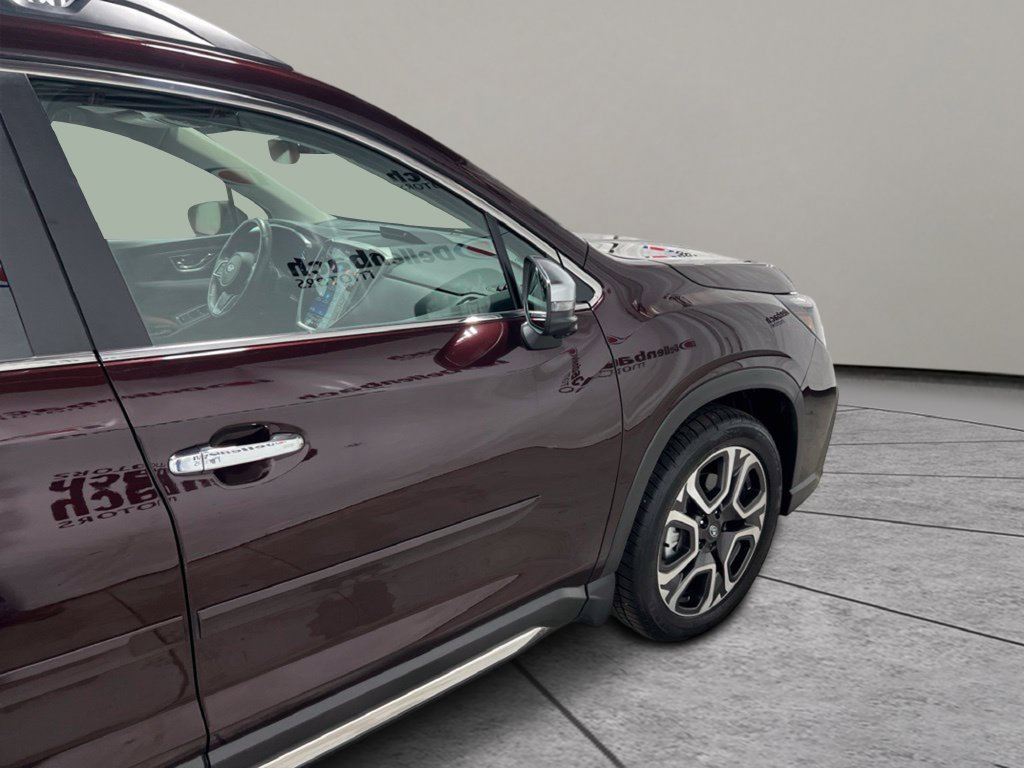 Used 2023 Subaru Ascent Touring AWD/4WD image 18