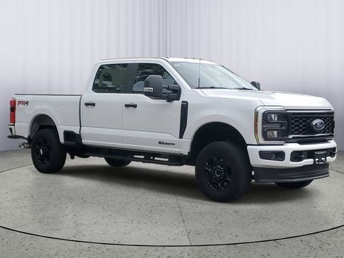 Used 2024 Ford F350 XL w/ STX Appearance Package image 2
