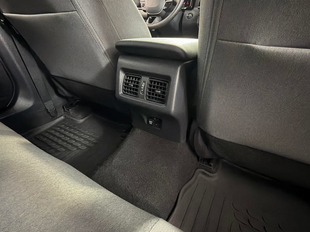 Used 2025 Toyota Camry LE w/ Convenience Package FWD image 30