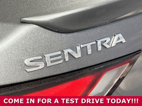 Used 2022 Nissan Sentra SR w/ Trunk Package FWD image 31