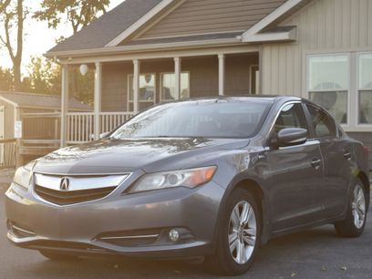 Used 2013 Acura ILX Hybrid w/ Technology Package