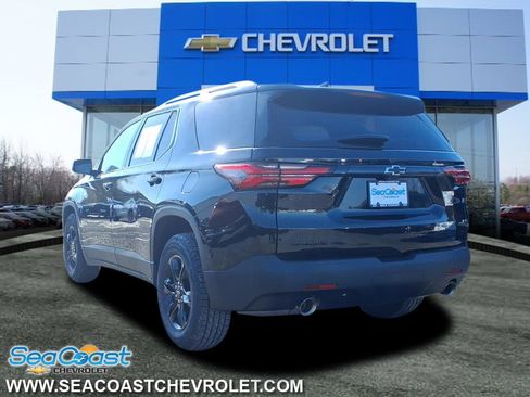 Certified 2023 Chevrolet Traverse LT w/ Midnight/Sport Edition image 4