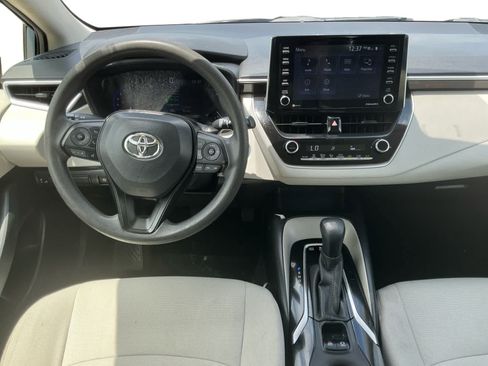 Used 2021 Toyota Corolla LE FWD image 10